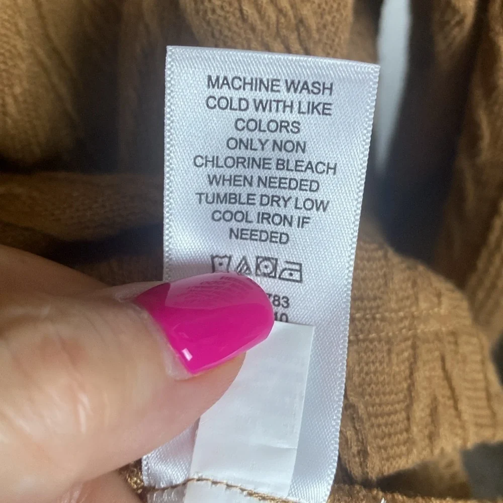 Maurices Carmel Color V-Neck Button Front Cardigan sz XL NWT